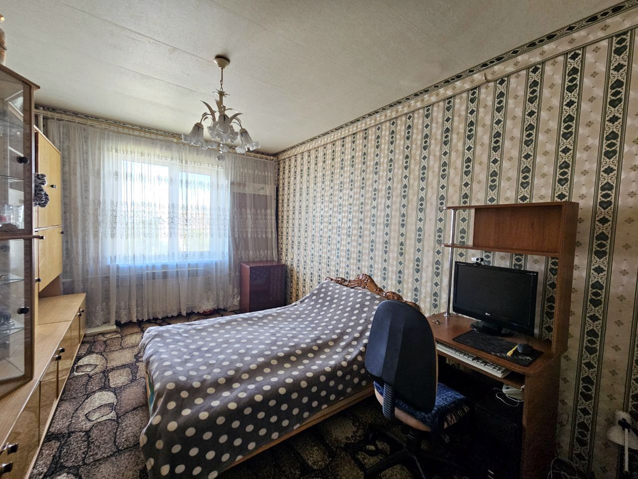 Продаж 3-кімнатної квартири 65 м², Калинова вул., 64
