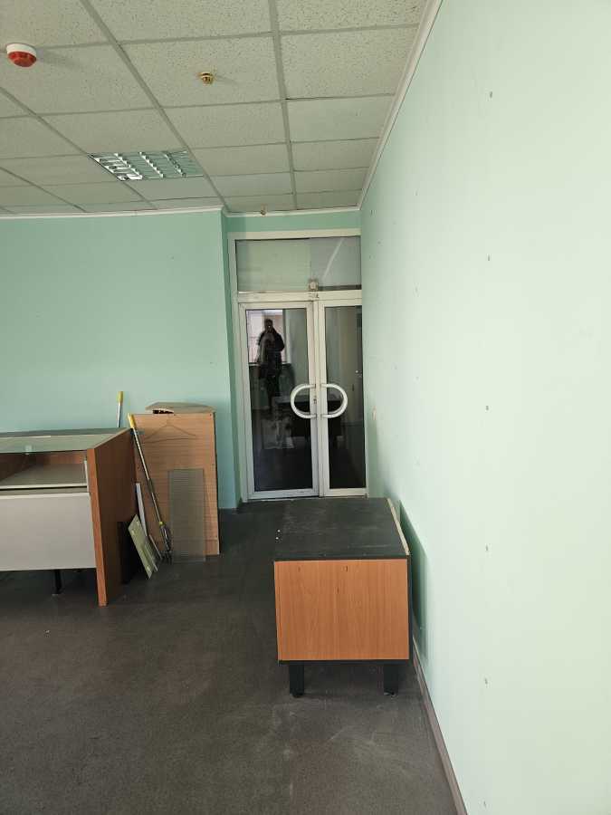 Аренда офиса 37 м², Ревуцкого ул., 14