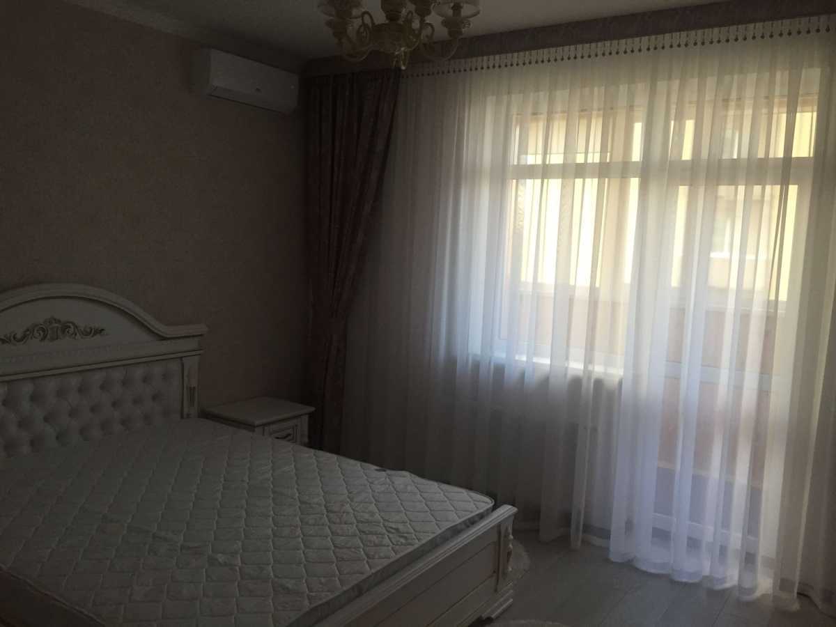 Продаж 3-кімнатної квартири 88 м², Валерія Лобановського просп., 15/7