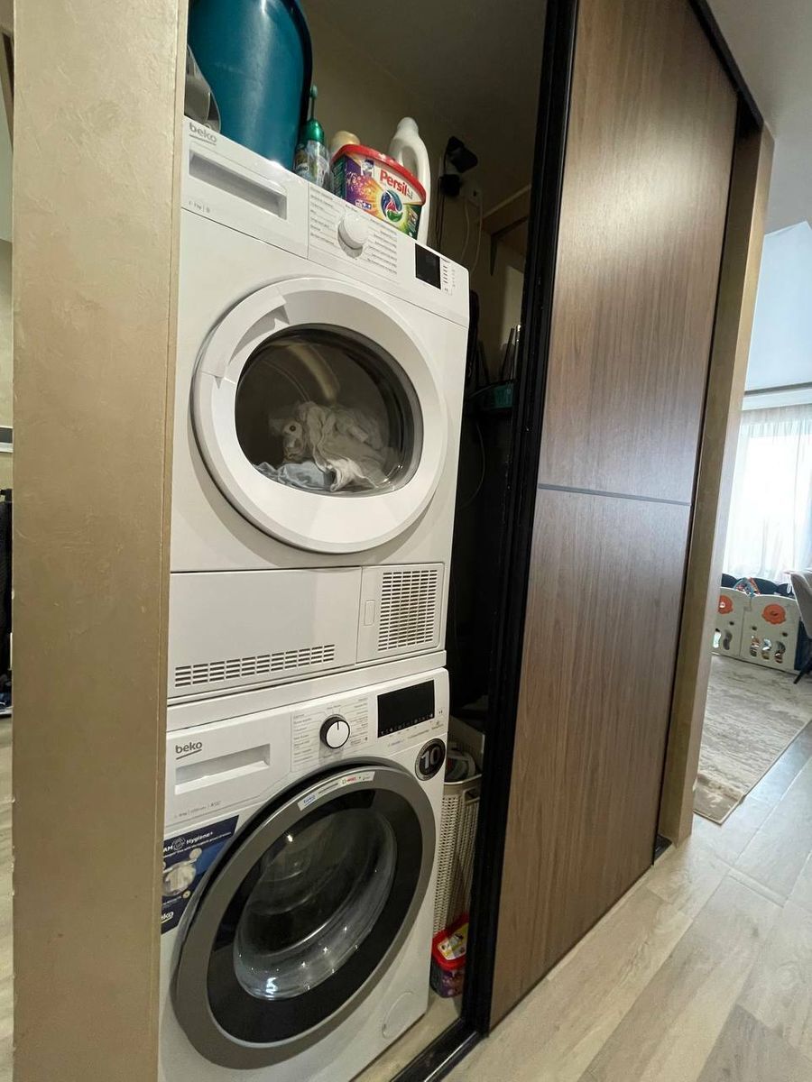 Продаж 3-кімнатної квартири 78 м², Богдана Хмельницького вул., 11А