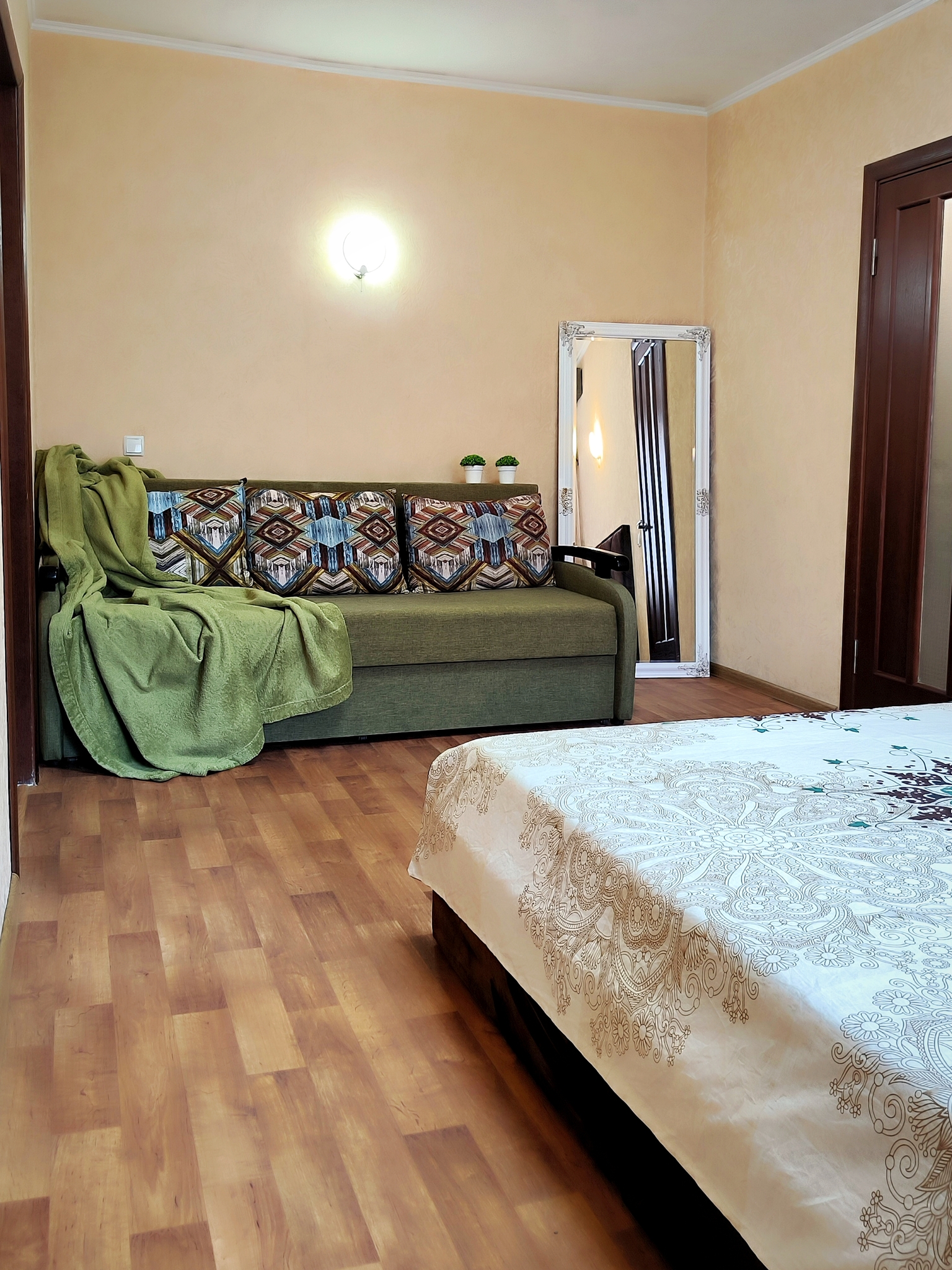2-комнатная квартира посуточно 48 м², Рабочая ул., 83
