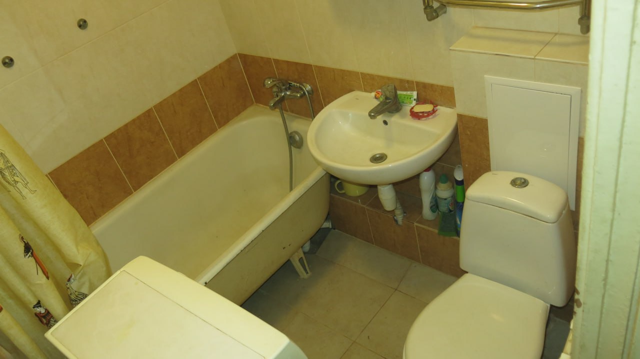 Оренда 3-кімнатної квартири 54 м², Героїв Севастополя вул., 25