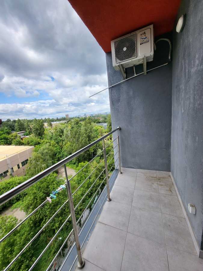 Продаж 1-кімнатної квартири 33 м², Ракетна вул., 24-б