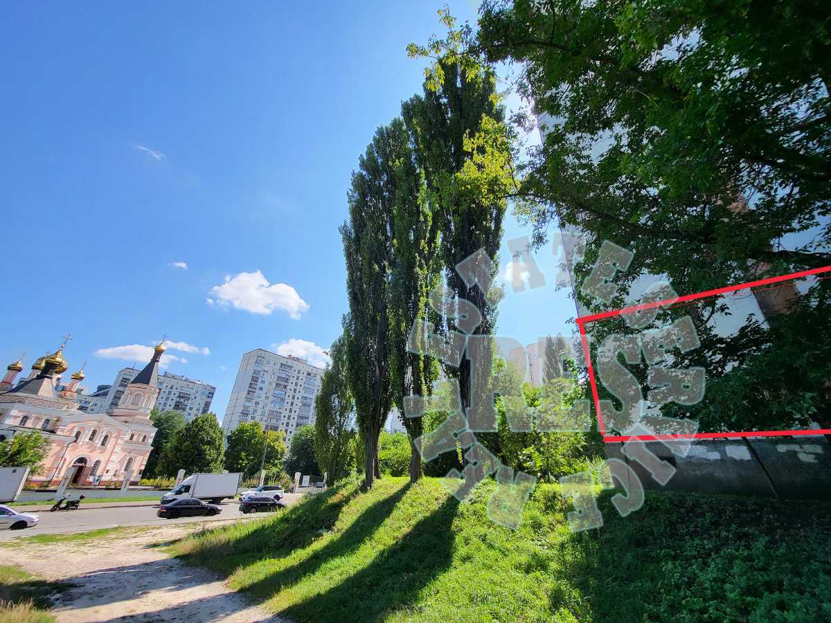 Продаж 3-кімнатної квартири 67.5 м², Стадіонна вул., 14