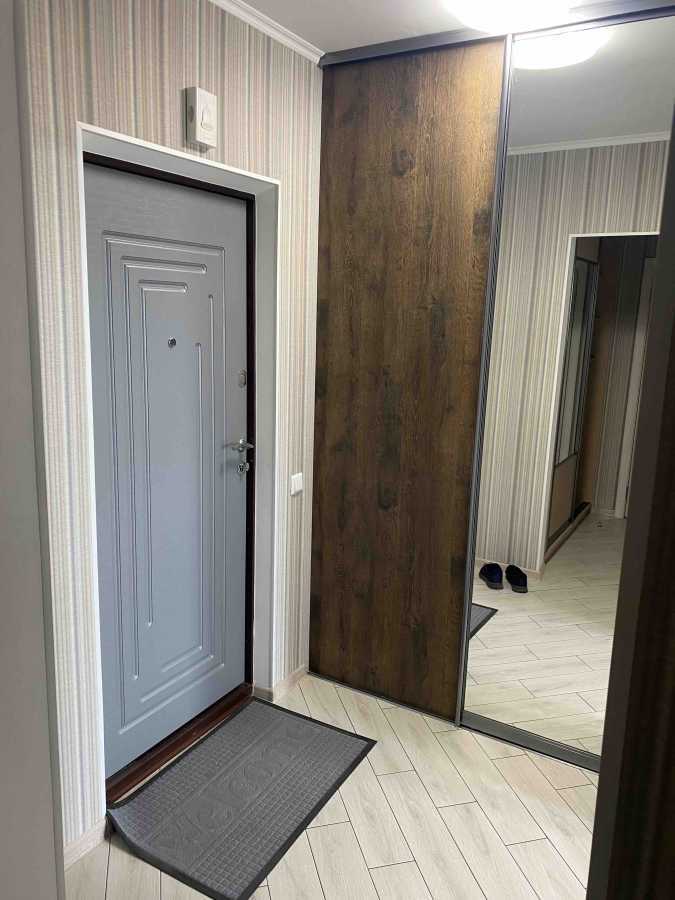 Оренда 1-кімнатної квартири 44 м², Моторний пров., 11
