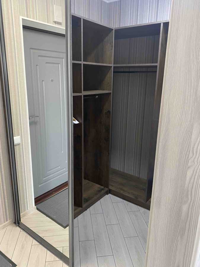 Оренда 1-кімнатної квартири 44 м², Моторний пров., 11