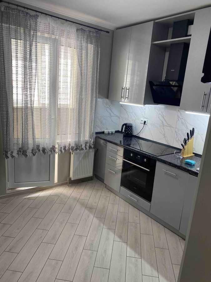 Оренда 1-кімнатної квартири 44 м², Моторний пров., 11