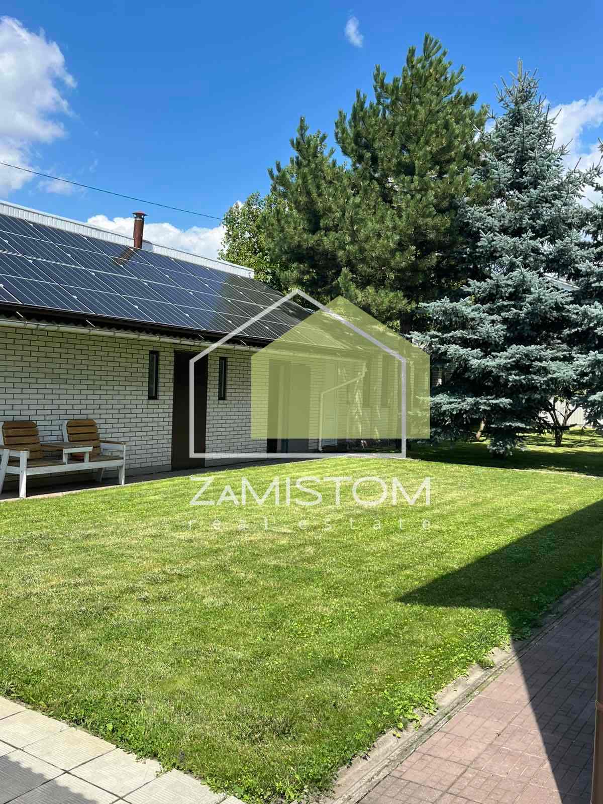 Продаж будинку 231 м²