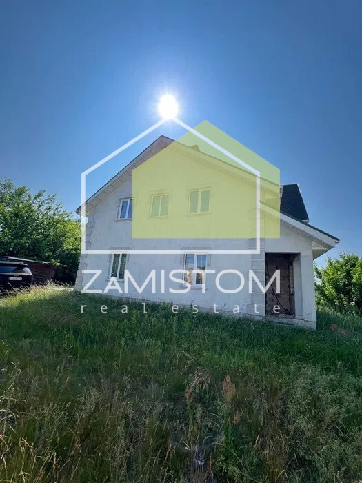 Продаж будинку 162 м²