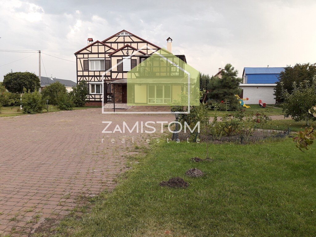 Продаж котеджу 239 м²