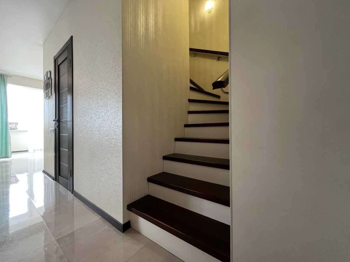 Продажа 4-комнатной квартиры 101.8 м², Богдана Хмельницького, 11б
