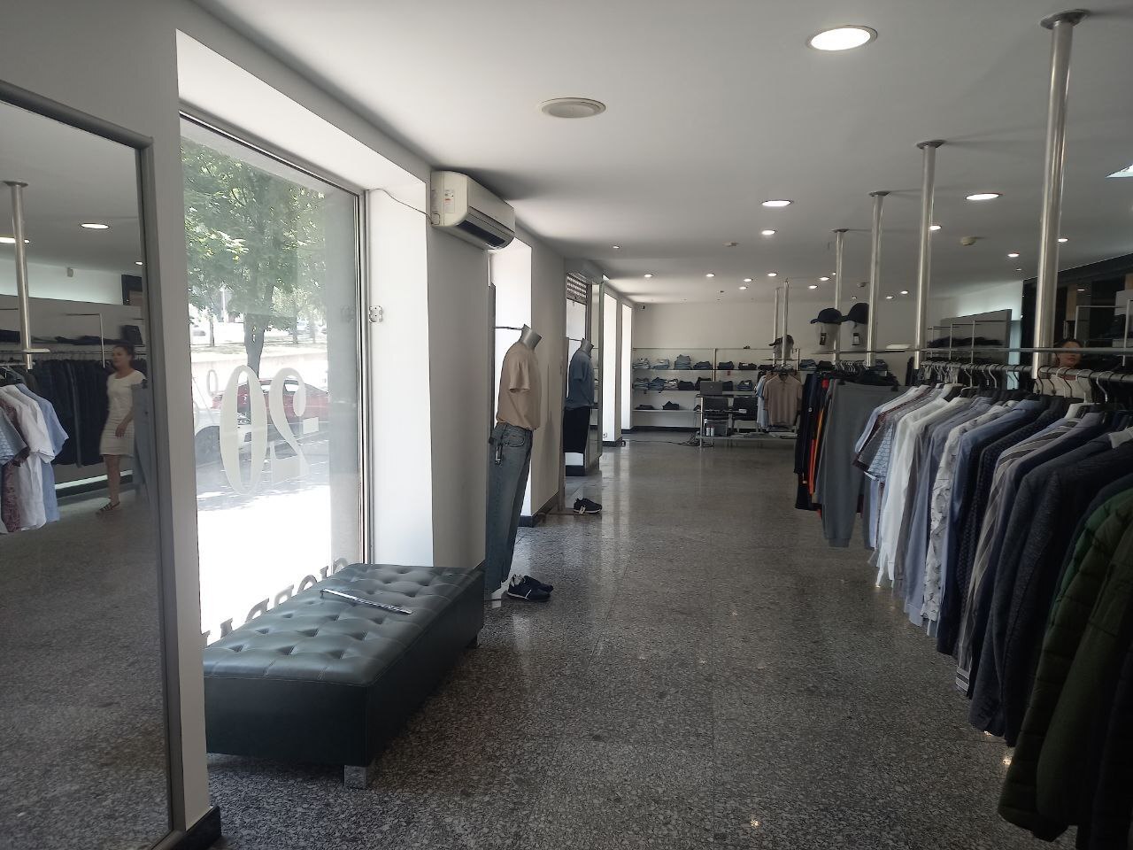 Аренда коммерции 202 м², Александра Поля просп., 16