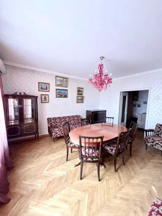 Продажа 3-комнатной квартиры 92 м², Тургеневская ул., 29-33