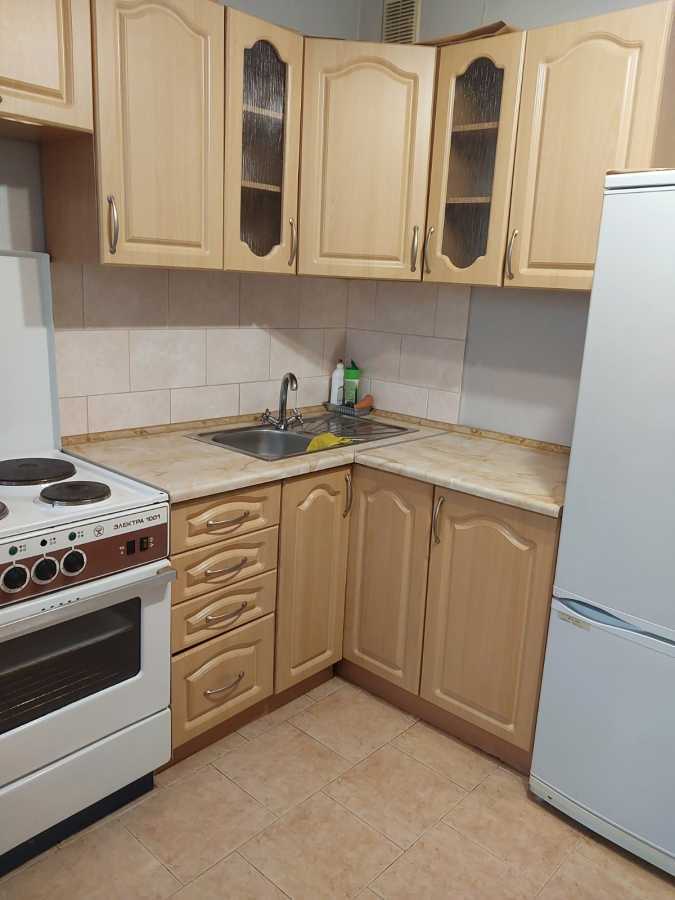 Оренда 1-кімнатної квартири 36 м², Симиренка вул., 12Б