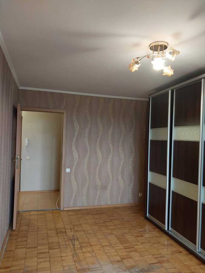 Оренда 1-кімнатної квартири 36 м², Симиренка вул., 12Б