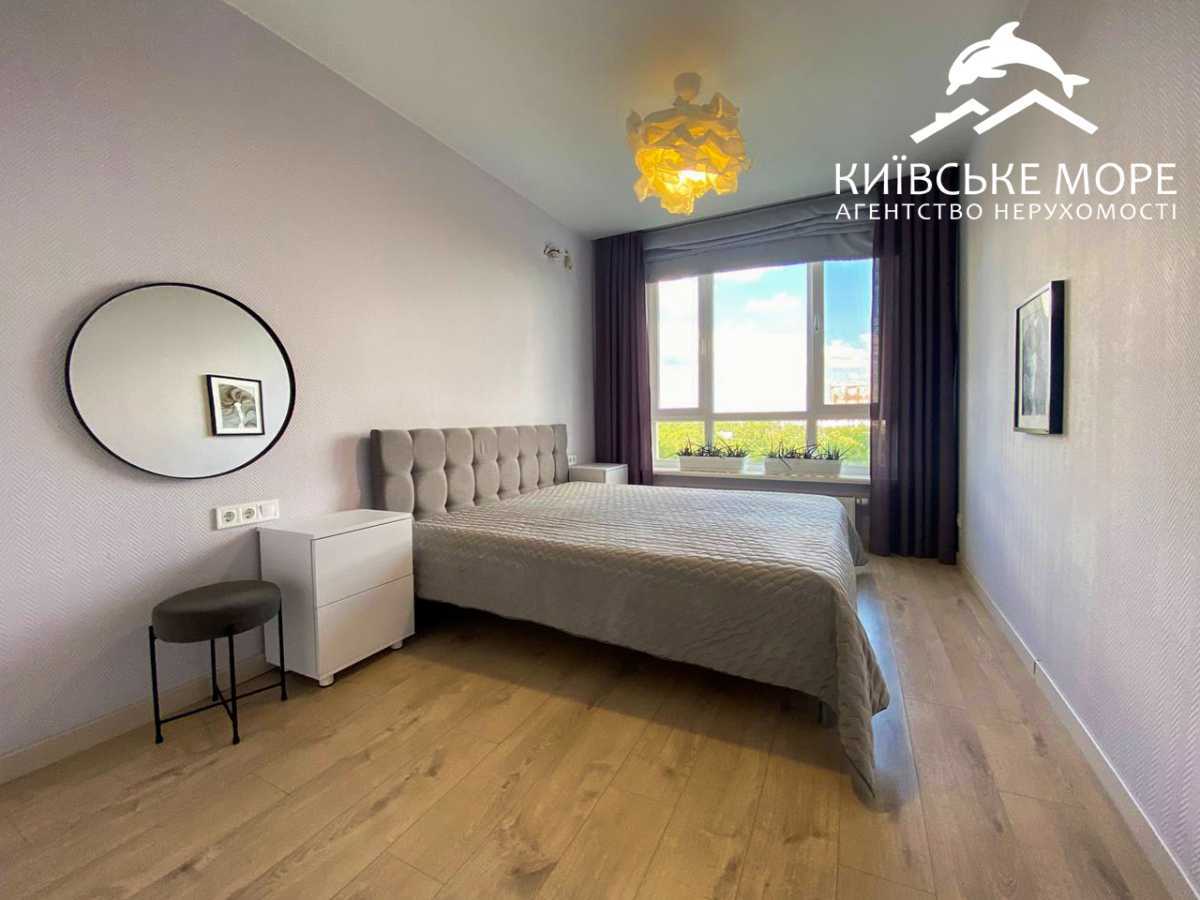 Оренда 3-кімнатної квартири 86 м², Воскресенська вул., 18