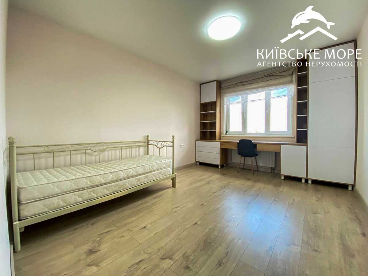 Оренда 3-кімнатної квартири 86 м², Воскресенська вул., 18