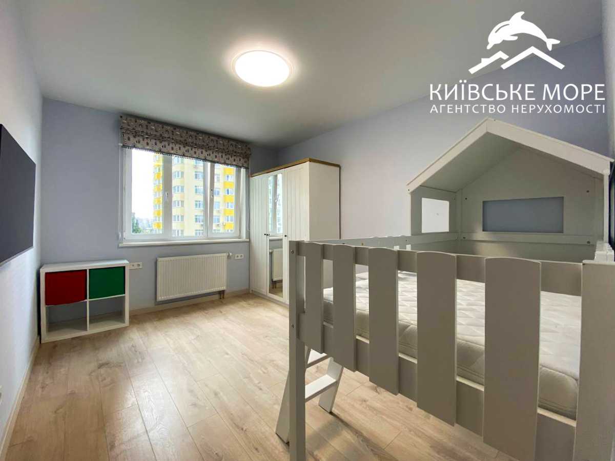 Оренда 3-кімнатної квартири 86 м², Воскресенська вул., 18