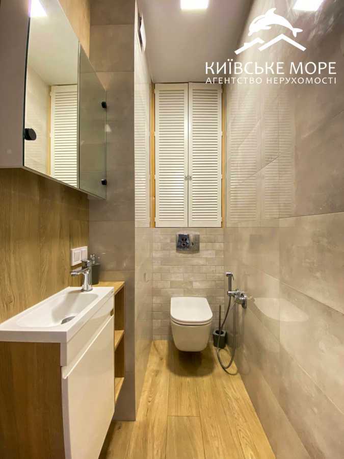 Оренда 3-кімнатної квартири 86 м², Воскресенська вул., 18