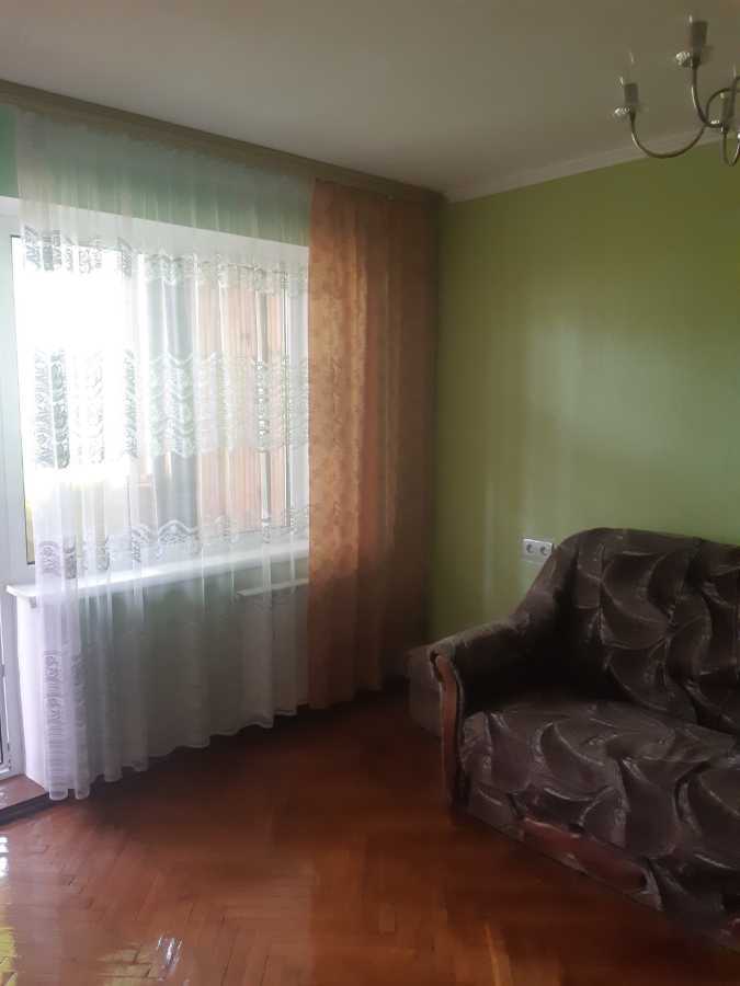 Оренда 1-кімнатної квартири 30 м², Маршала Рокосовського просп., Рокоссовського, 3