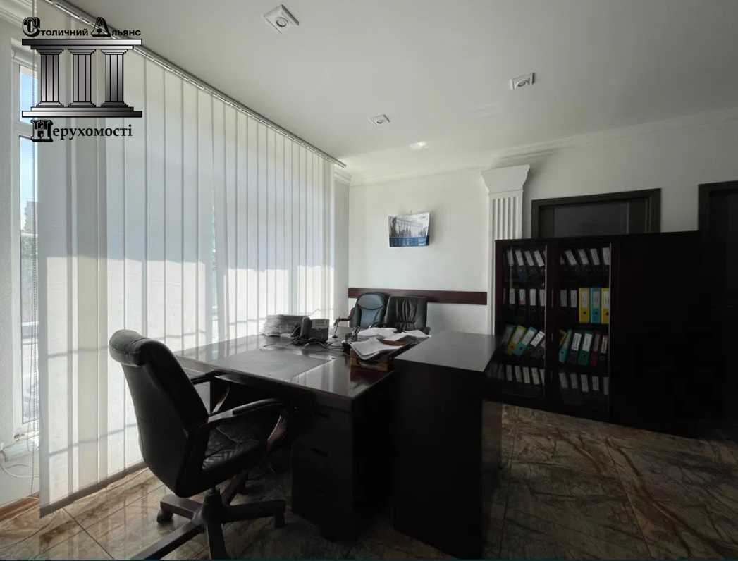 Продажа другого торгового помещения 674 м², Михаила Максимовича ул., 24