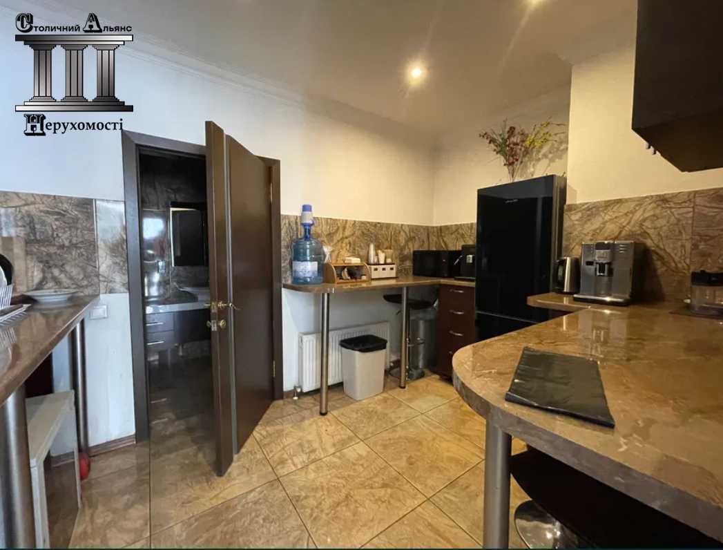 Продажа другого торгового помещения 674 м², Михаила Максимовича ул., 24