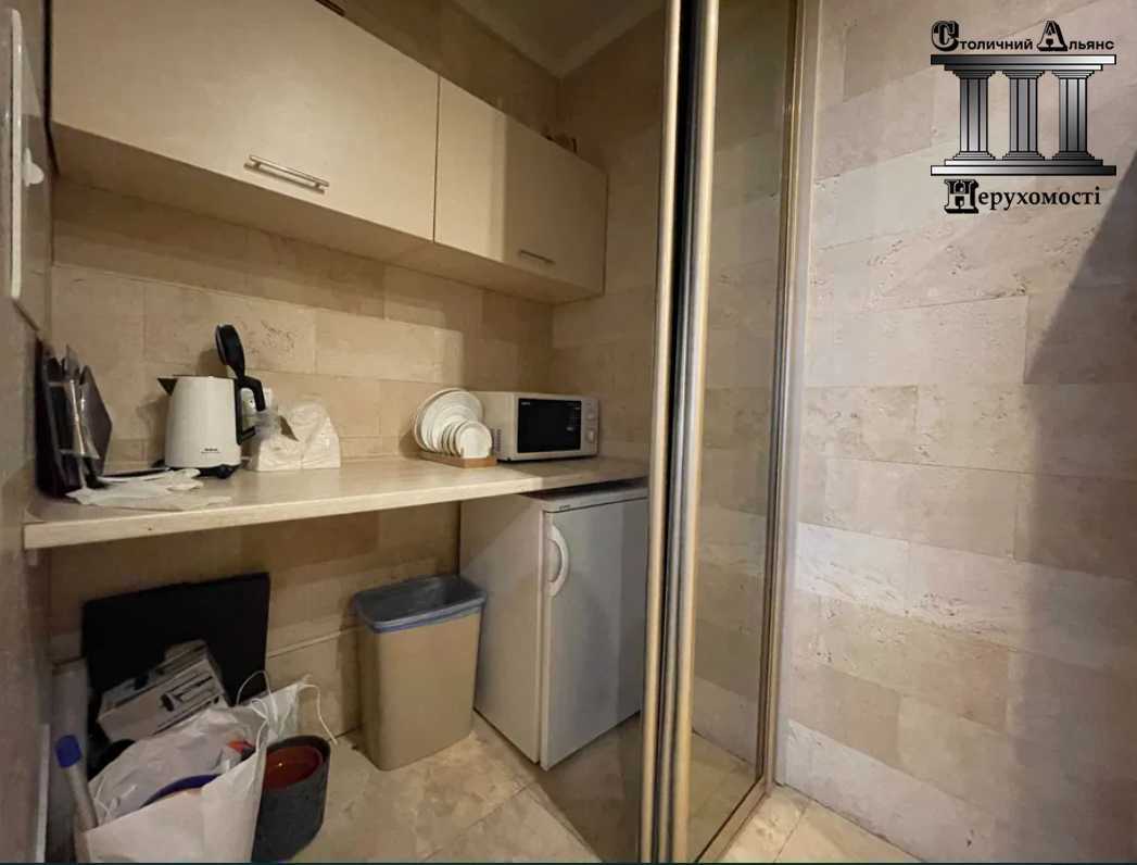 Продажа другого торгового помещения 674 м², Михаила Максимовича ул., 24