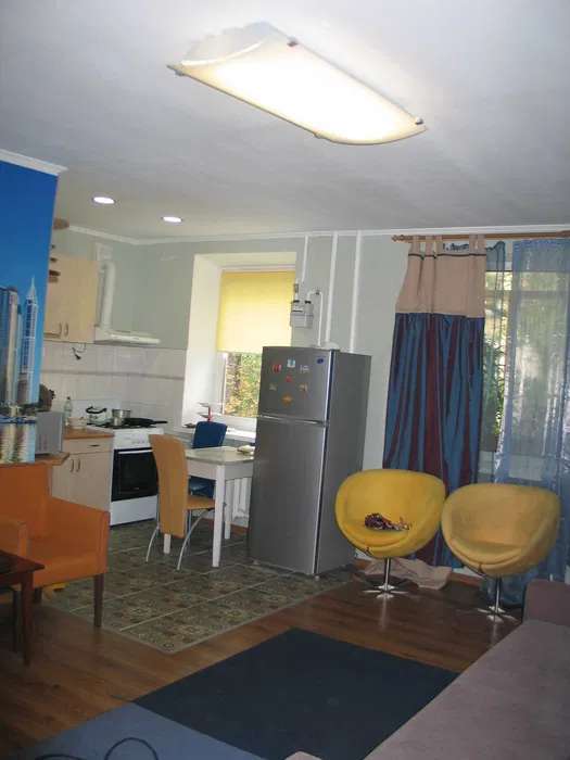 Продажа 3-комнатной квартиры 53 м², Чешская ул., 3