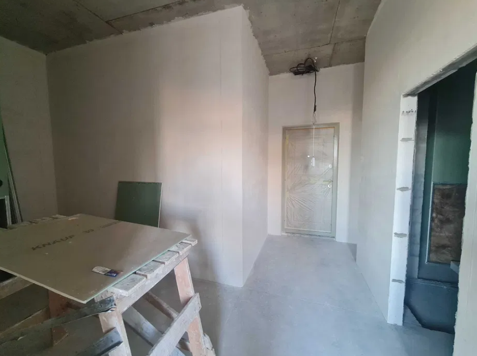 Продажа 1-комнатной квартиры 40 м², Карантинная ул.