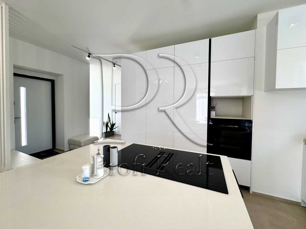Продажа дома 205 м², Дніпровська вулиця, 19