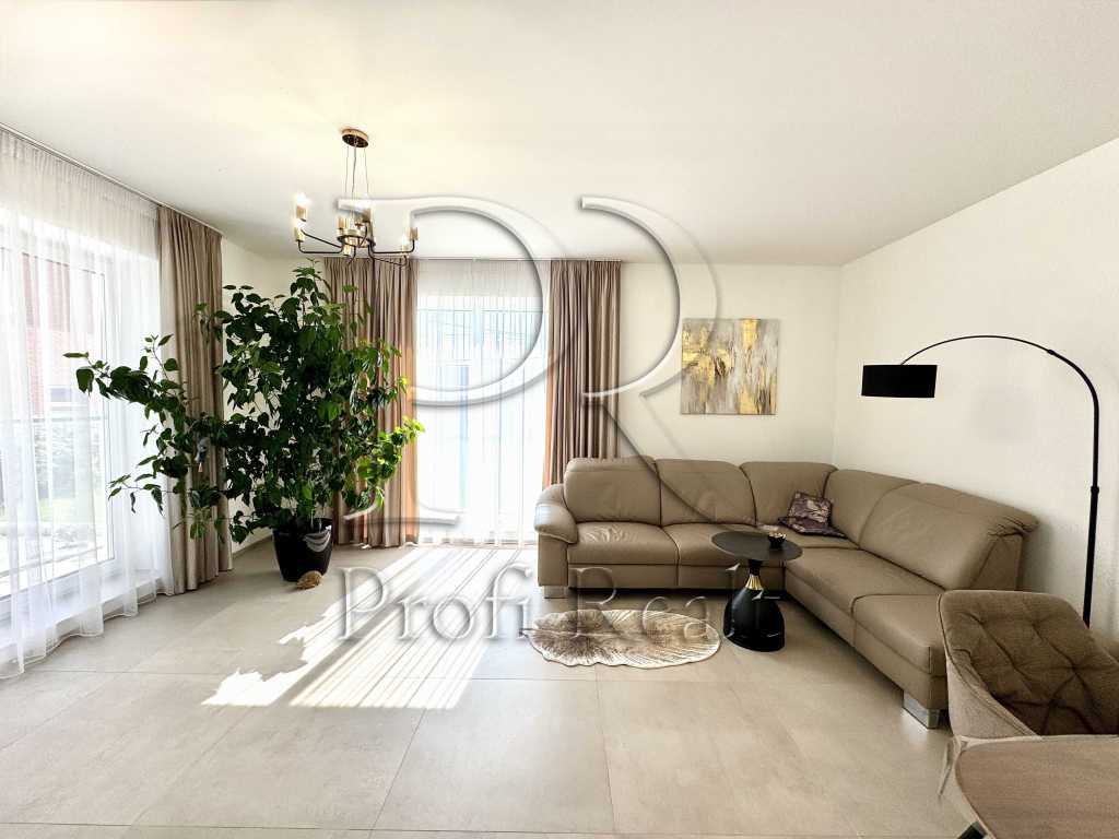 Продажа дома 205 м², Дніпровська вулиця, 19