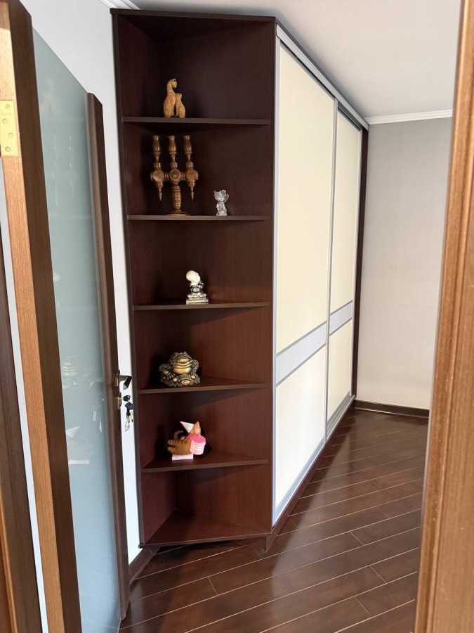Продаж 2-кімнатної квартири 70.6 м², Гладківська вул., 1/7