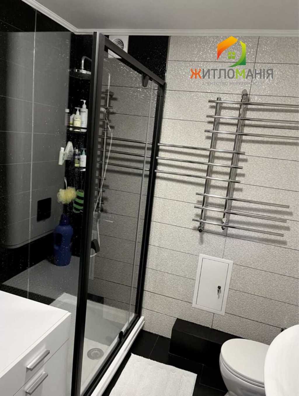 Продаж 2-кімнатної квартири 70.6 м², Гладківська вул., 1/7
