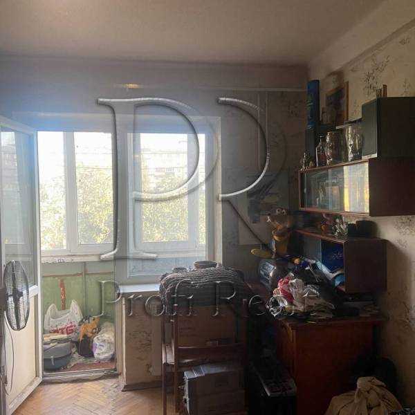 Продажа 3-комнатной квартиры 62 м², Оболонский просп., 12