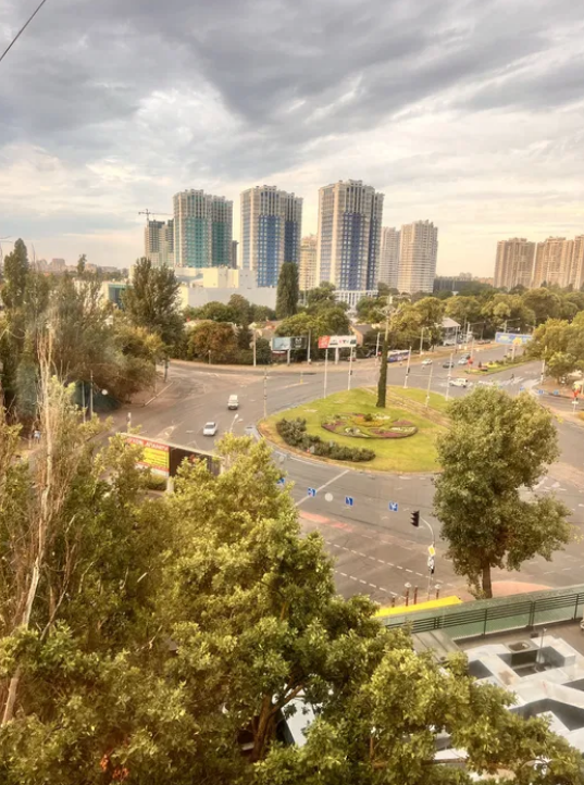 Продажа 4-комнатной квартиры 72 м², Краснова ул.
