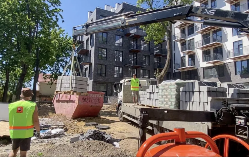 Продажа 1-комнатной квартиры 24 м², Литературная ул.