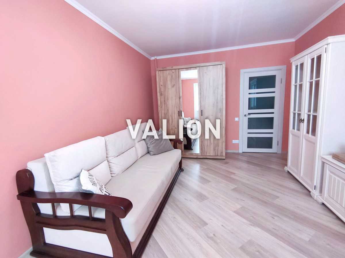 Продажа 1-комнатной квартиры 43.3 м², Радунская ул., 5