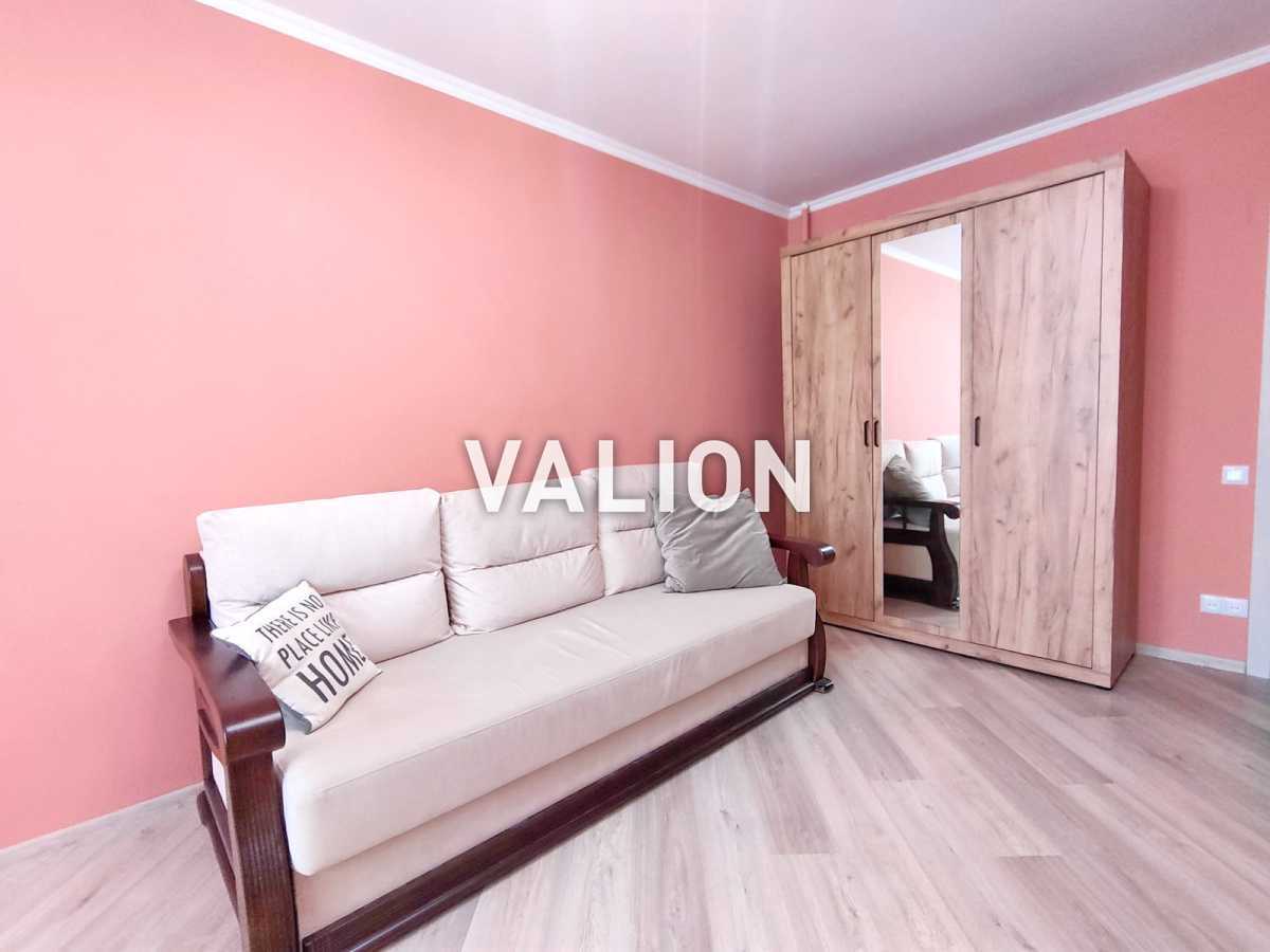 Продажа 1-комнатной квартиры 43.3 м², Радунская ул., 5