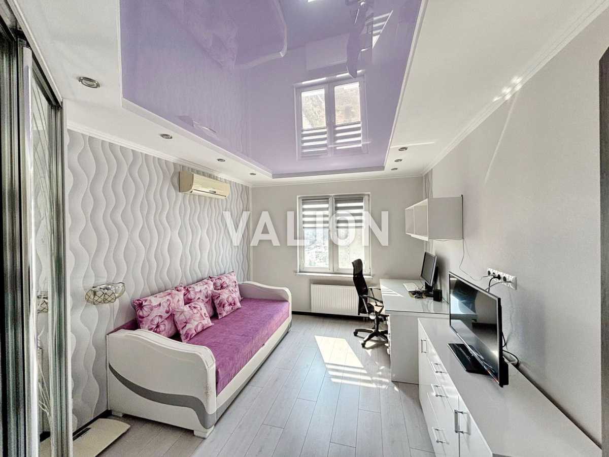 Продажа 2-комнатной квартиры 64 м², Милославська, 2