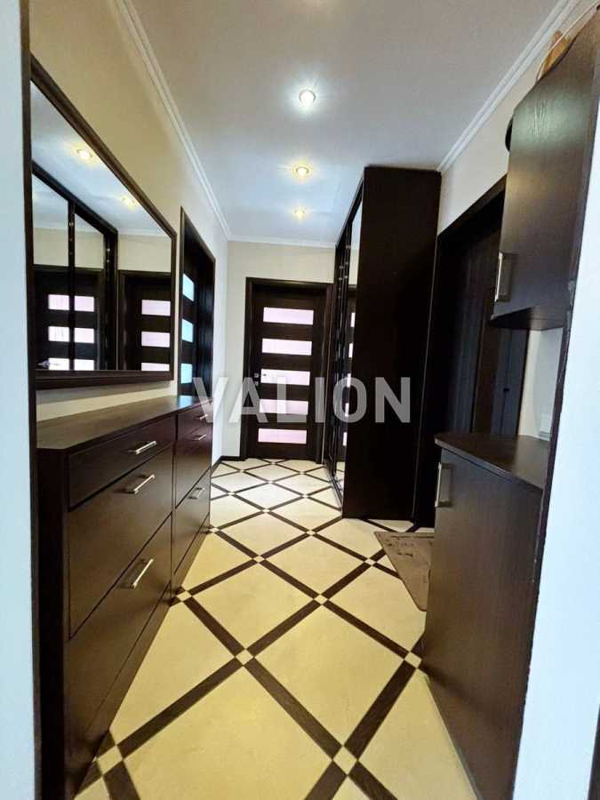 Продажа 2-комнатной квартиры 64 м², Милославська, 2