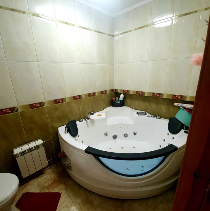 Продаж 3-кімнатної квартири 67 м², Академіка Вільямса вул.