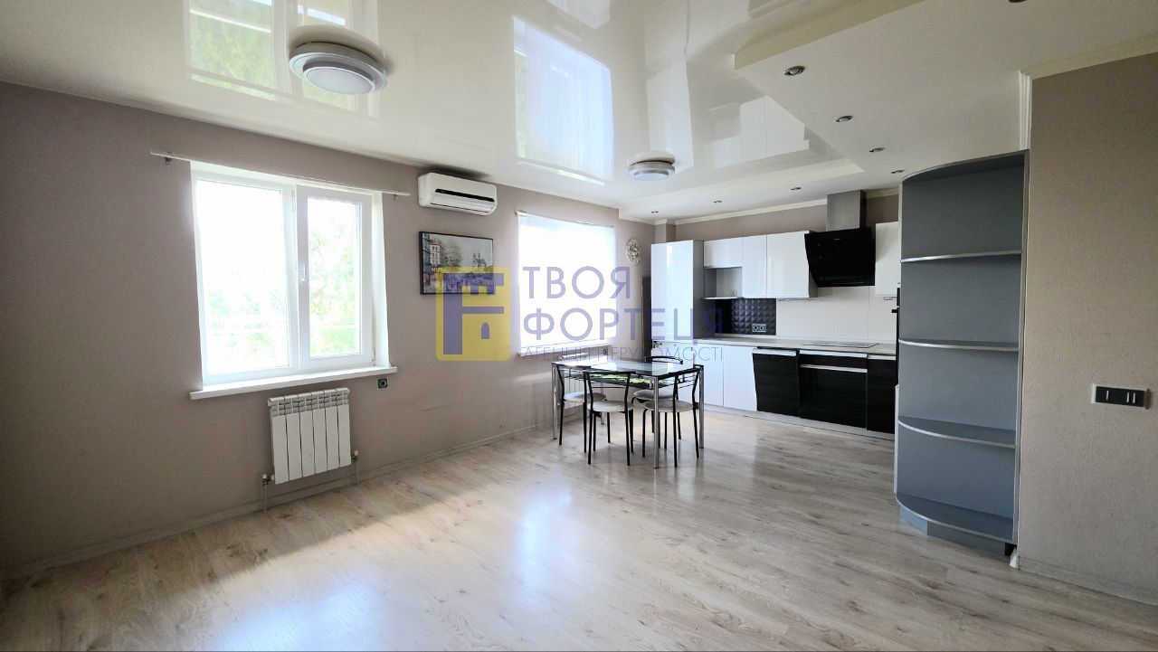Продаж 2-кімнатної квартири 58 м², Краснопільська вул.
