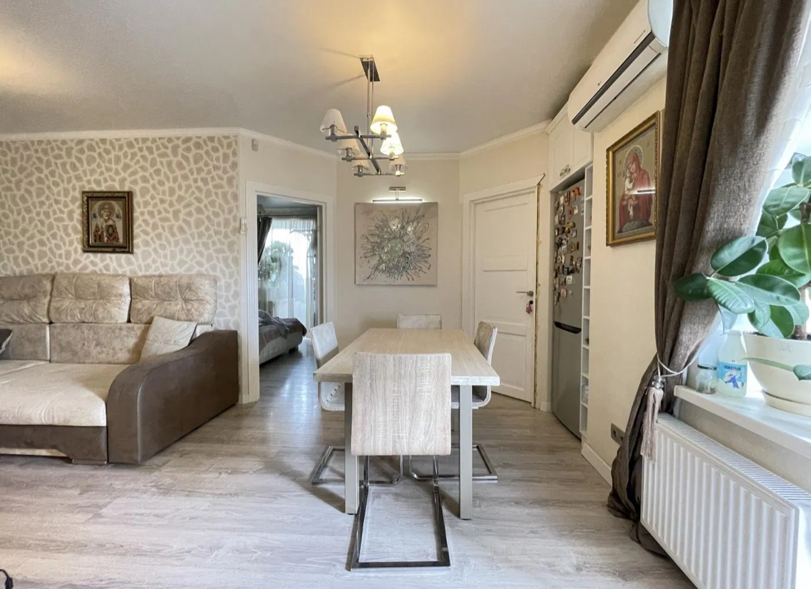 Продажа 3-комнатной квартиры 60 м², Соборная ул., 1Г К1