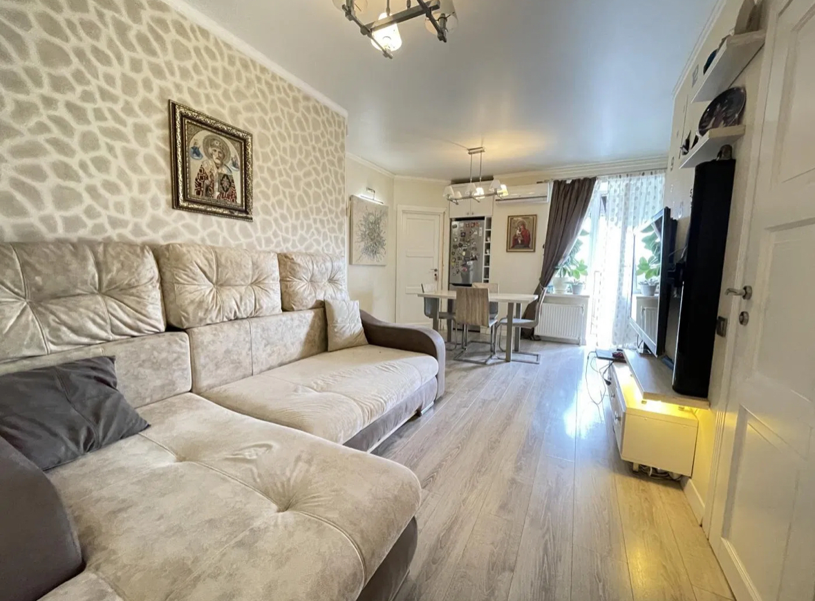 Продажа 3-комнатной квартиры 60 м², Соборная ул., 1Г К1