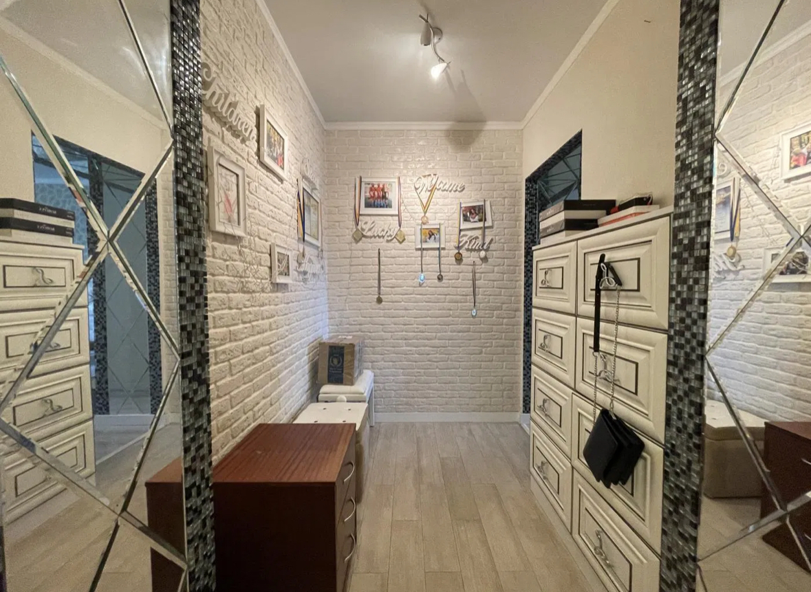 Продажа 3-комнатной квартиры 60 м², Соборная ул., 1Г К1