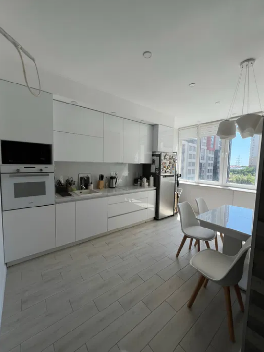 Продаж 1-кімнатної квартири 38 м², Спортивна вул.
