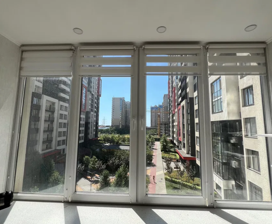 Продаж 1-кімнатної квартири 38 м², Спортивна вул.