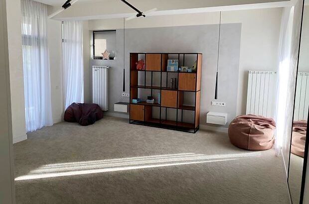 Оренда будинку 420 м², Костанді вул., 55