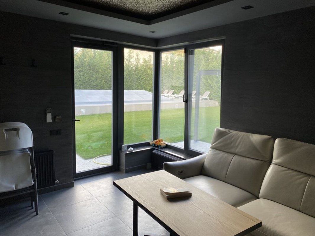 Оренда будинку 420 м², Костанді вул., 55