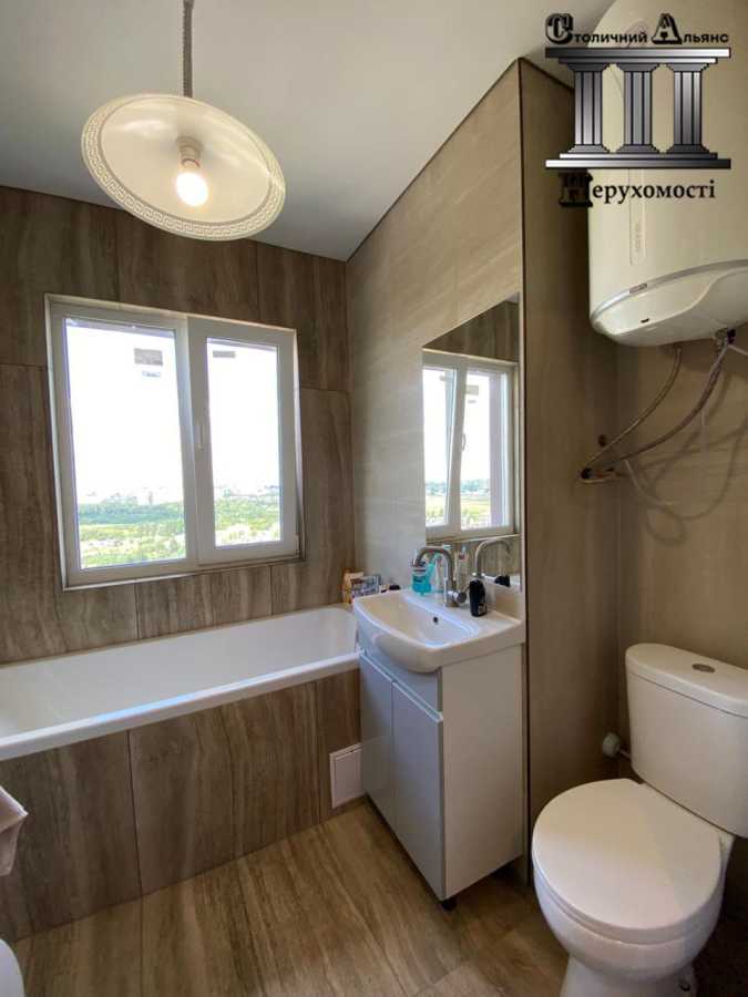 Продажа 1-комнатной квартиры 30 м², Михаила Максимовича ул., 26Е